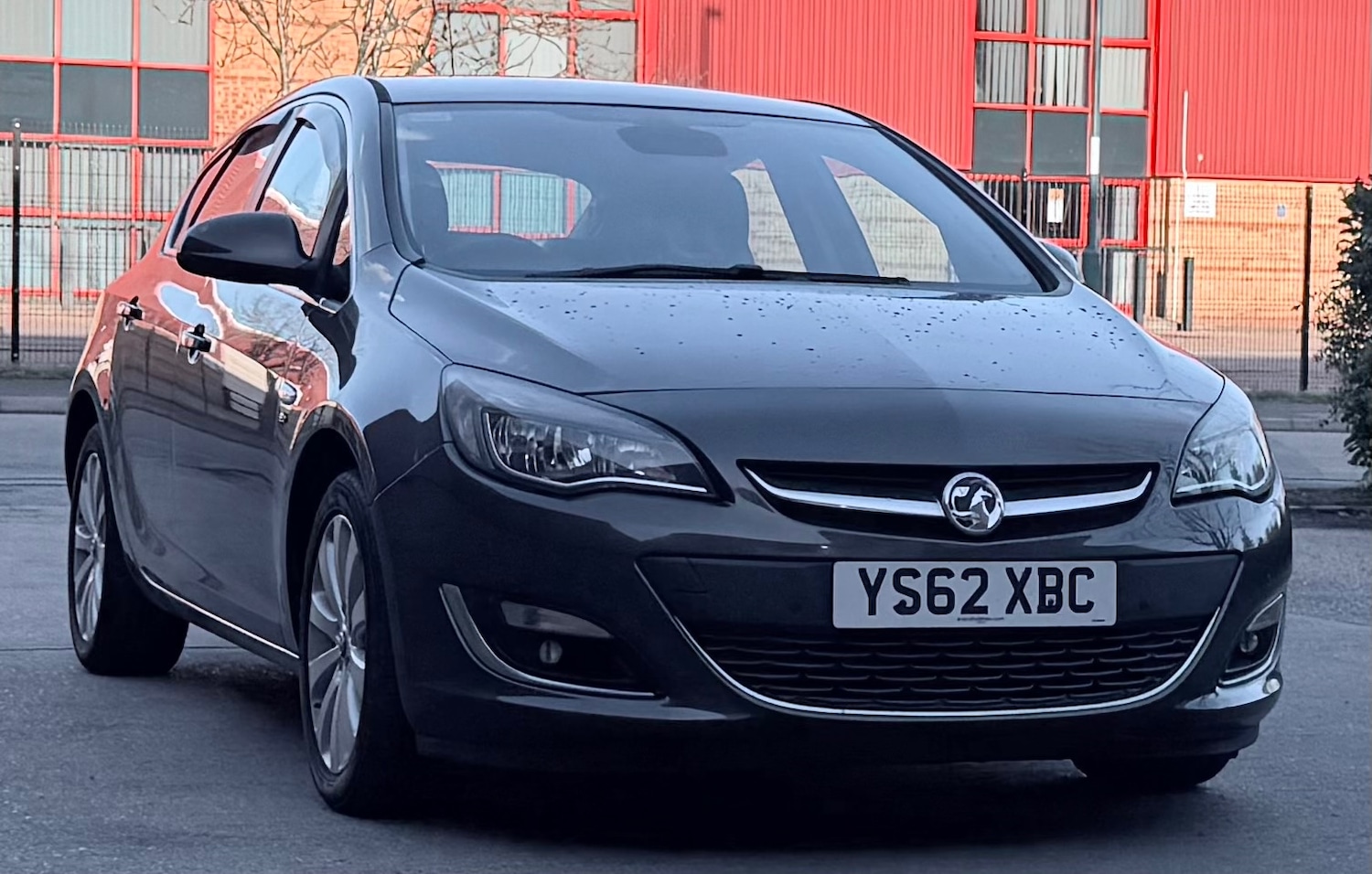 Used Vauxhall Astra 2013 for sale - 77891704: Photo 5