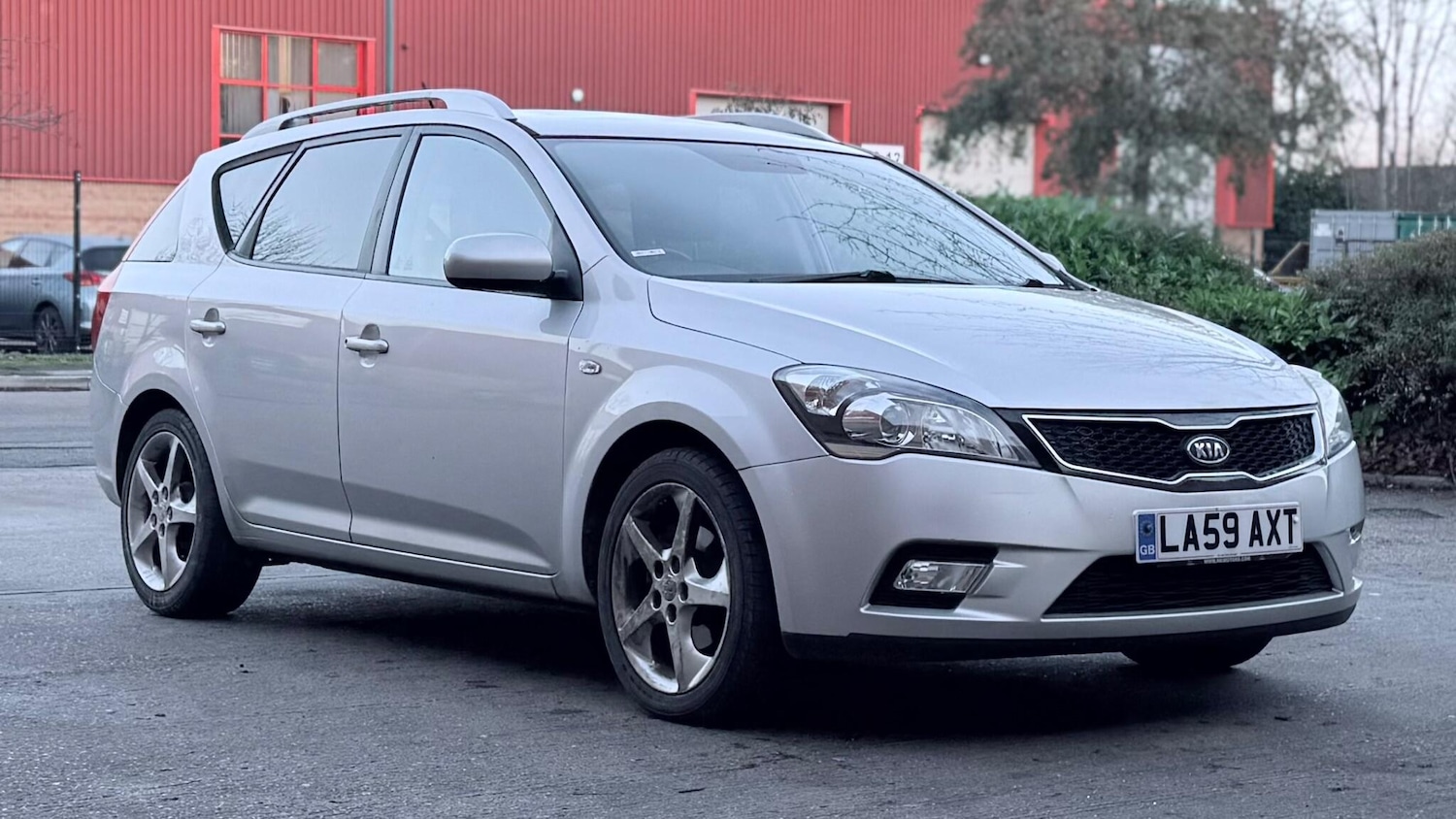 Used Kia Ceed 2010 for sale - 76866394: Photo 1