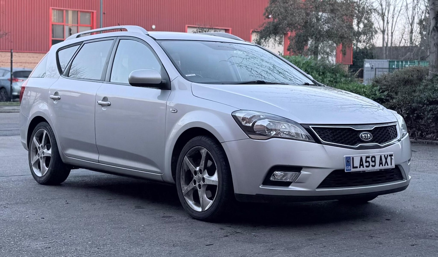 Used Kia Ceed 2010 for sale - 76866394: Photo 3