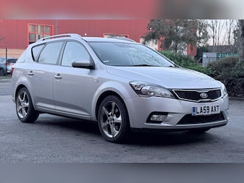 Used Kia Ceed 2010 for sale - 76866394: Photo