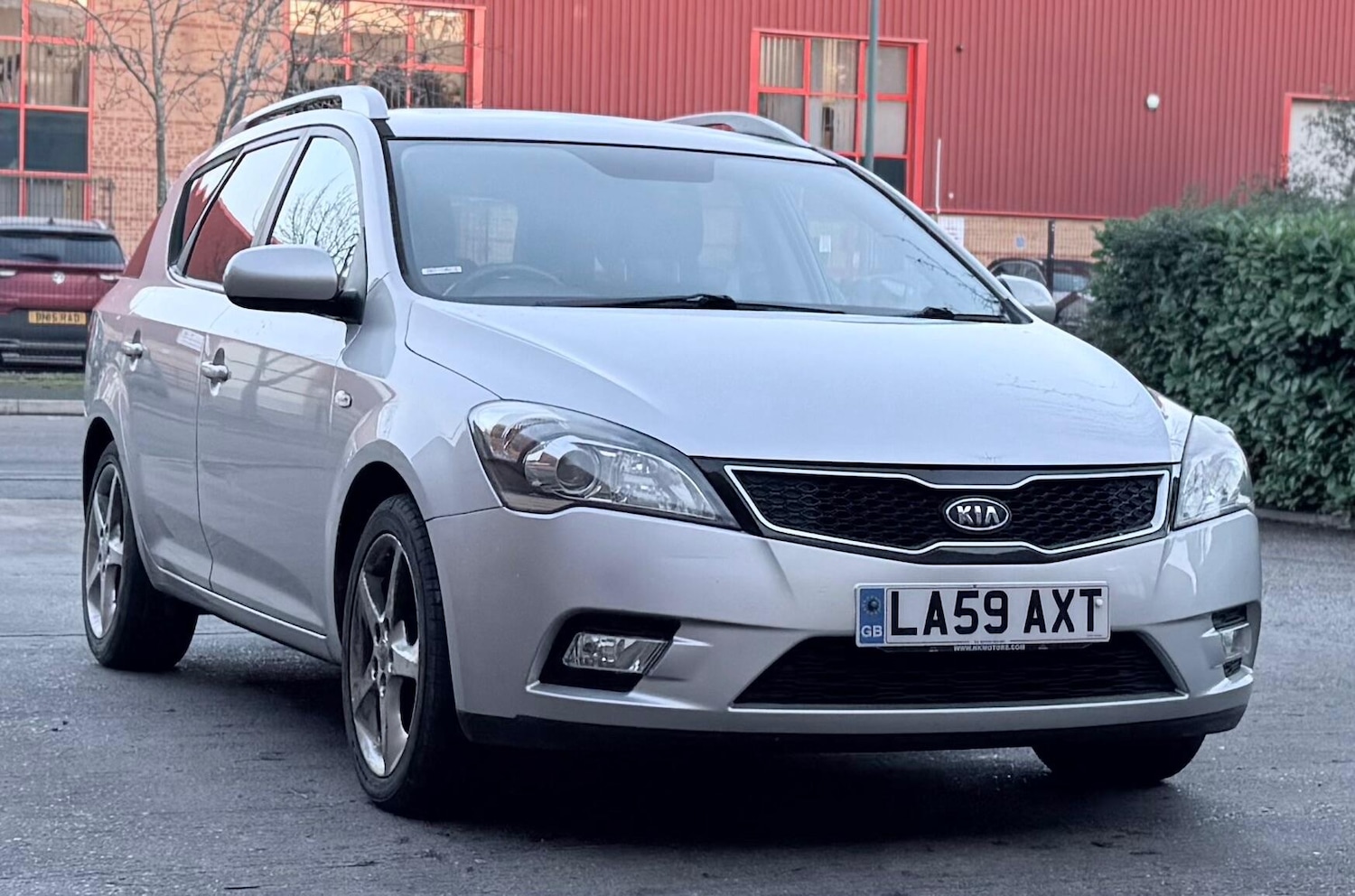 Used Kia Ceed 2010 for sale - 76866394: Photo 4