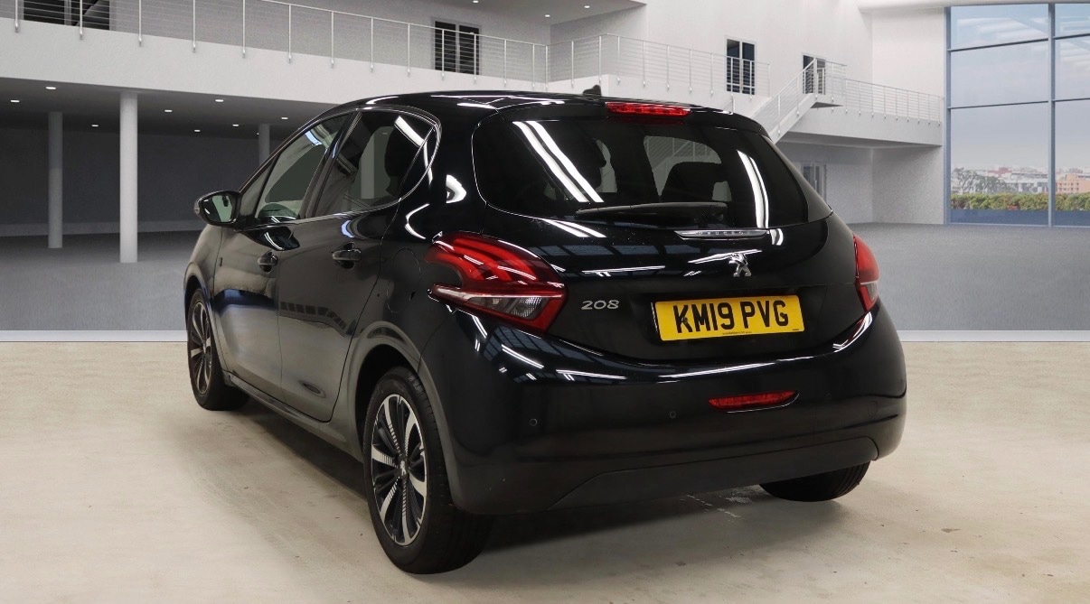 Used Peugeot 208 2019 for sale - 77973578: Photo 3