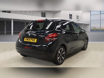 Used Peugeot 208 2019 for sale - 77973578: Photo