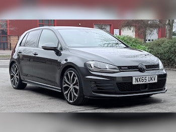Used Volkswagen Golf 2015 for sale - 77797996: Photo