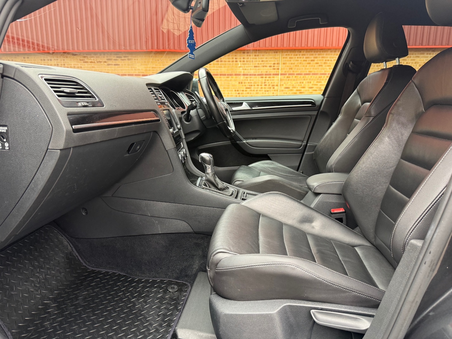 Used Volkswagen Golf 2015 for sale - 77797996: Photo 34