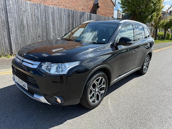 Used Mitsubishi Outlander 2015 for sale - 78502859: Photo