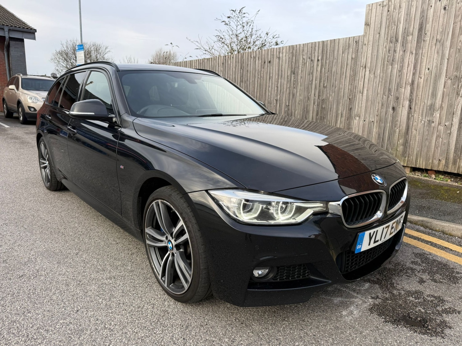 Used BMW 3 Series 2017 for sale - 77691928: Photo 2