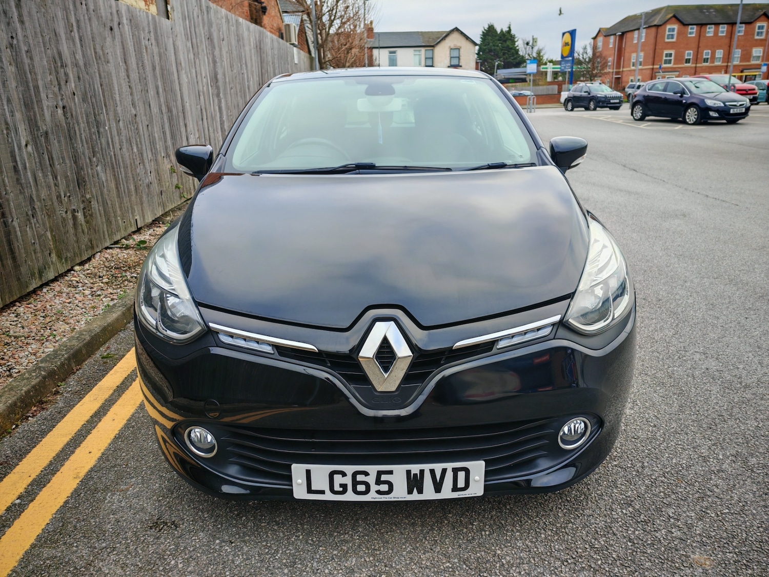 Used Renault Clio 2015 for sale - 77059315: Photo 3