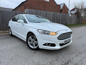 2015 (15) - 2.0 TDCi 180 Titanium 5dr