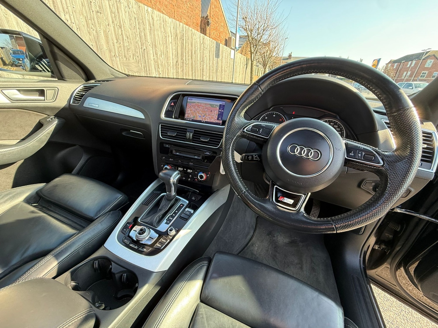 Used Audi Q5 2016 for sale - 77749459: Photo 10