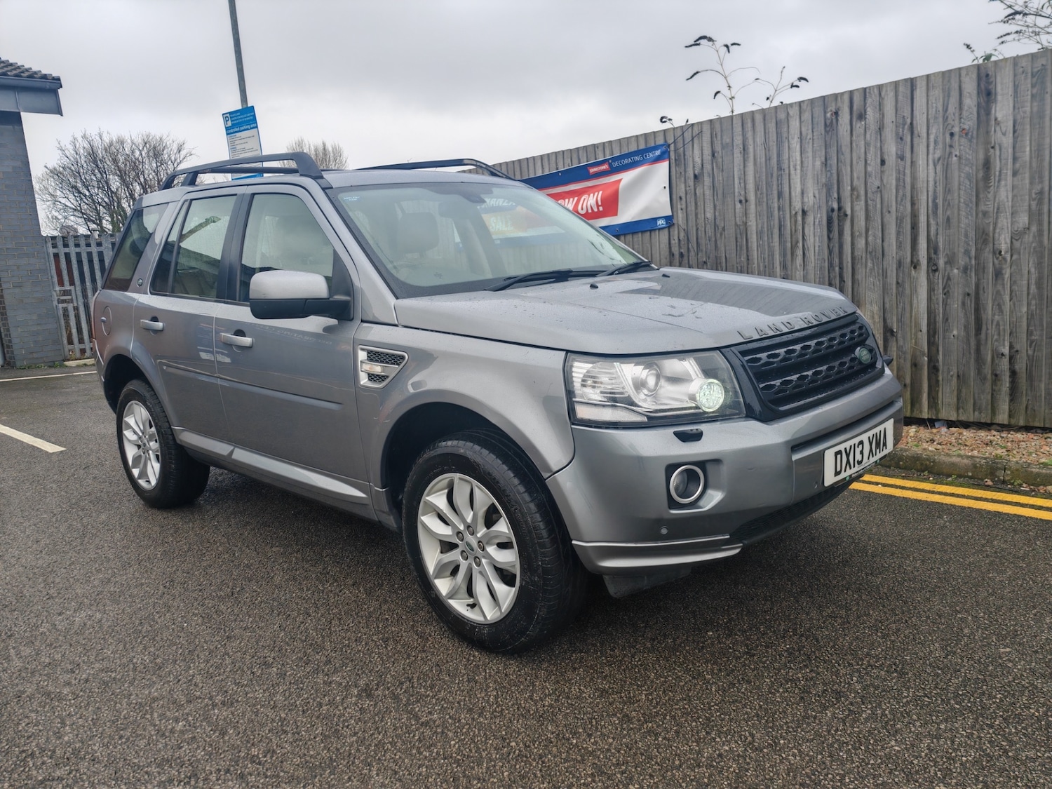 Used Land Rover Freelander 2013 for sale - 77476068: Photo 2