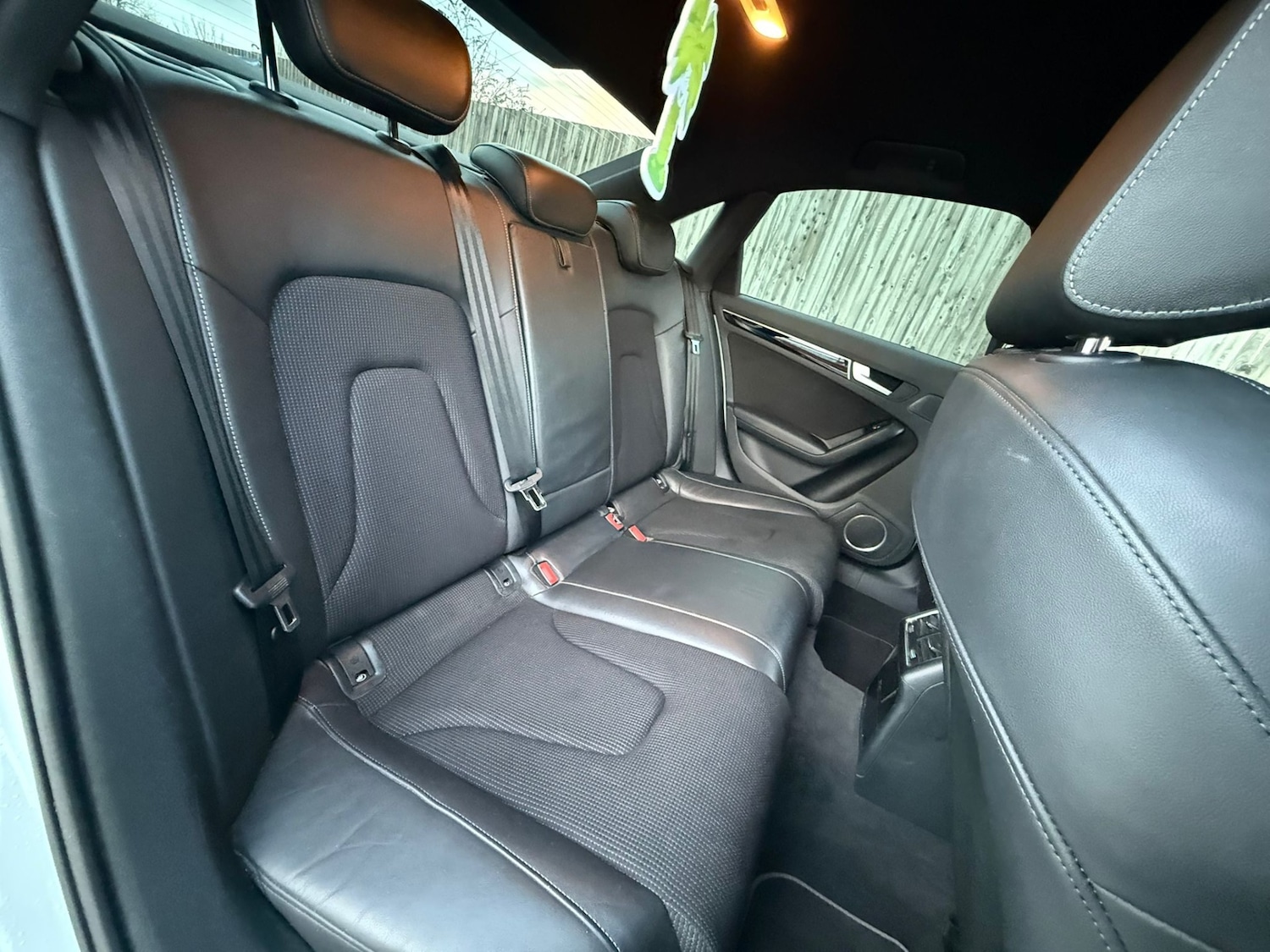 Used Audi A4 2013 for sale - 77173354: Photo 13