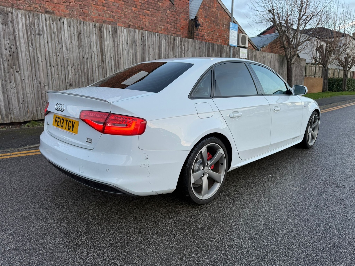 Used Audi A4 2013 for sale - 77173354: Photo 9