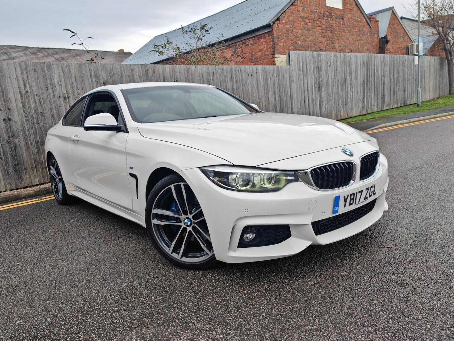 Used BMW 4 Series 2017 for sale - 76422442: Photo 1