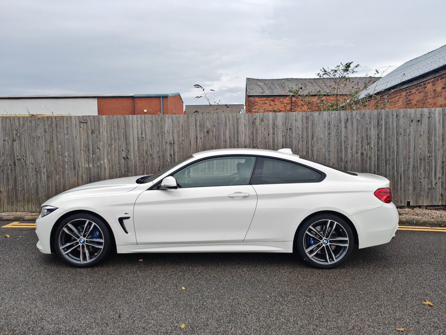 Used BMW 4 Series 2017 for sale - 76422442: Photo 5