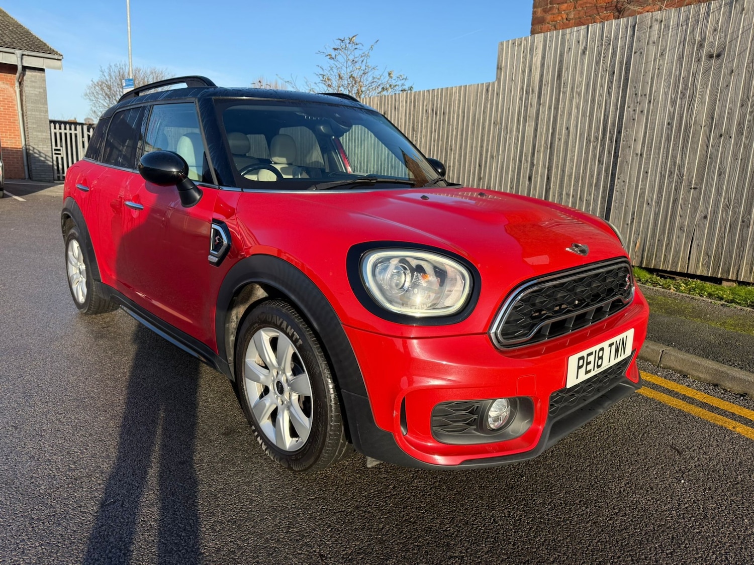 Used MINI Countryman 2018 for sale - 76932190: Photo 2