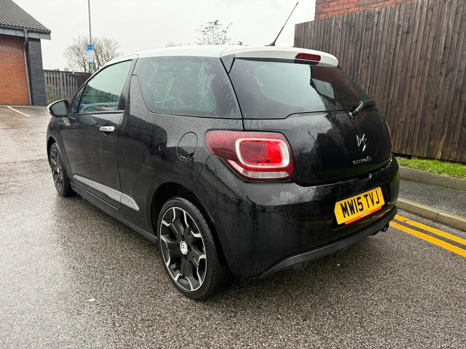 Used Citroen DS3 2015 for sale - 76780026: Photo 7