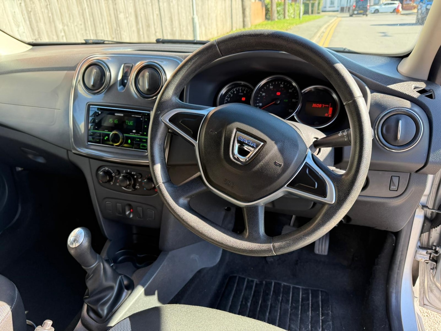 Used Dacia Sandero Stepway 2018 for sale - 76041484: Photo 12