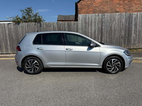 Used Volkswagen Golf 2020 for sale - 75684676: Photo 6