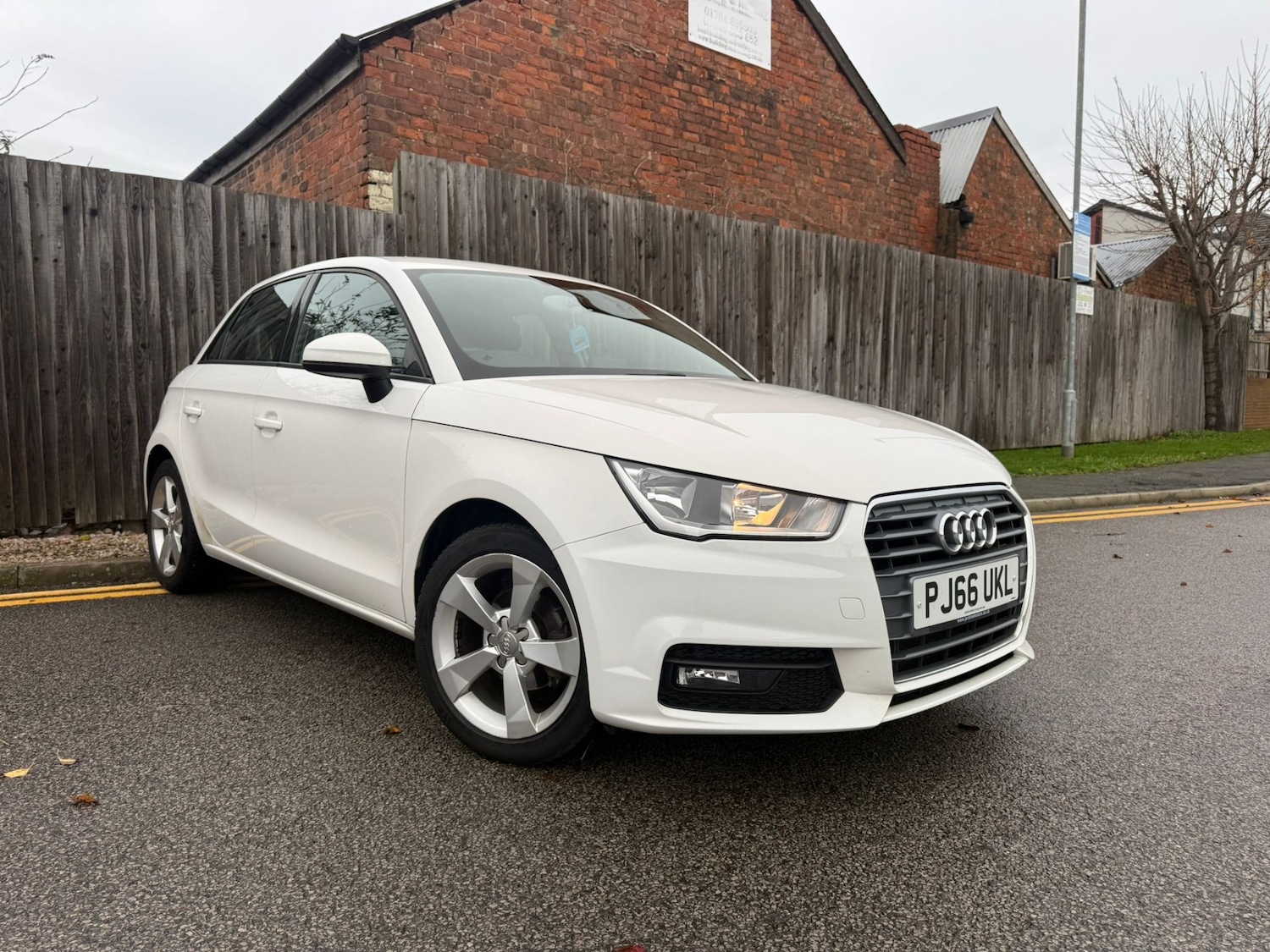 Used Audi A1 2016 for sale - 76555555: Photo 1
