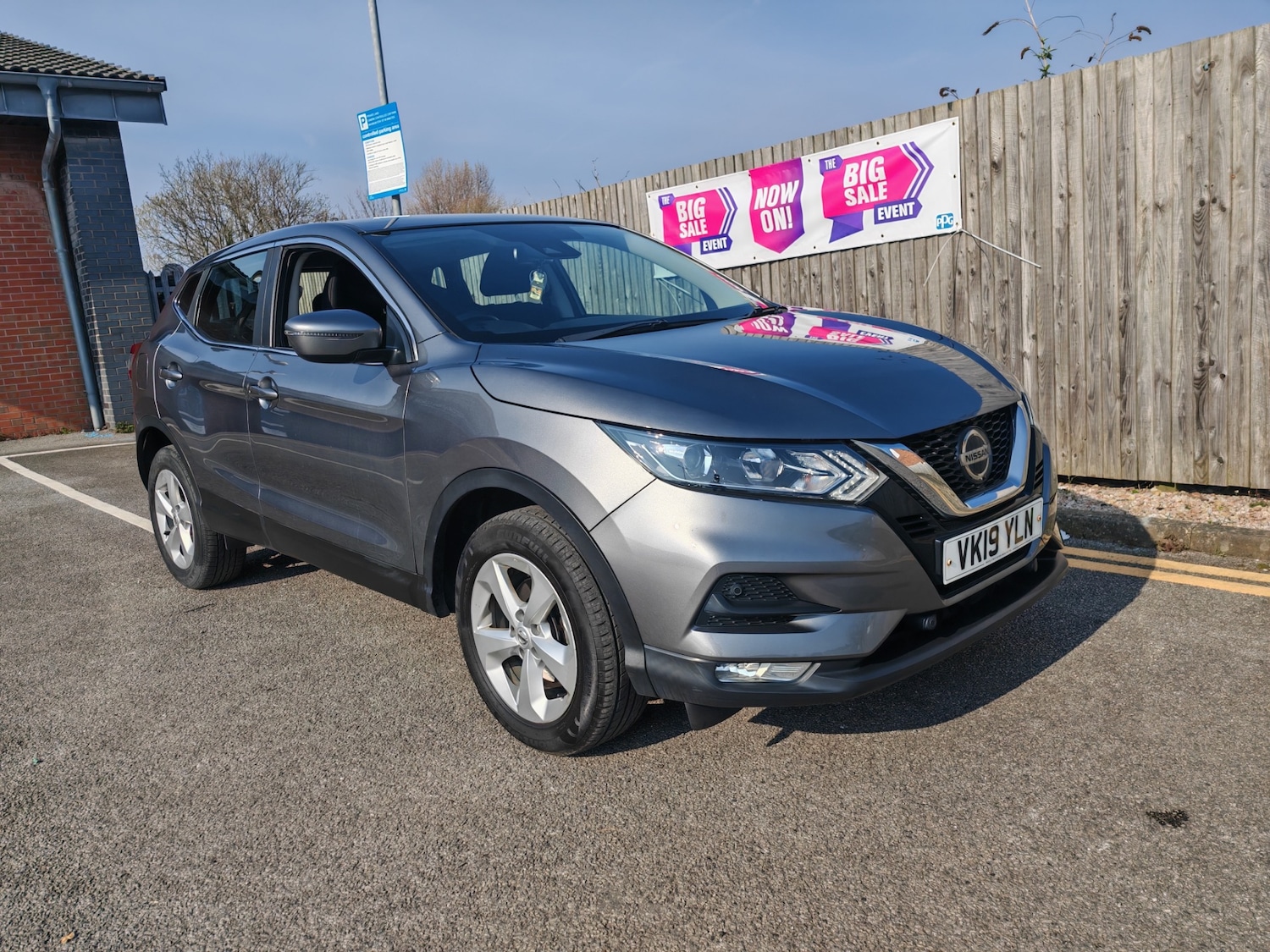 Used Nissan Qashqai 2019 for sale - 77976949: Photo 2
