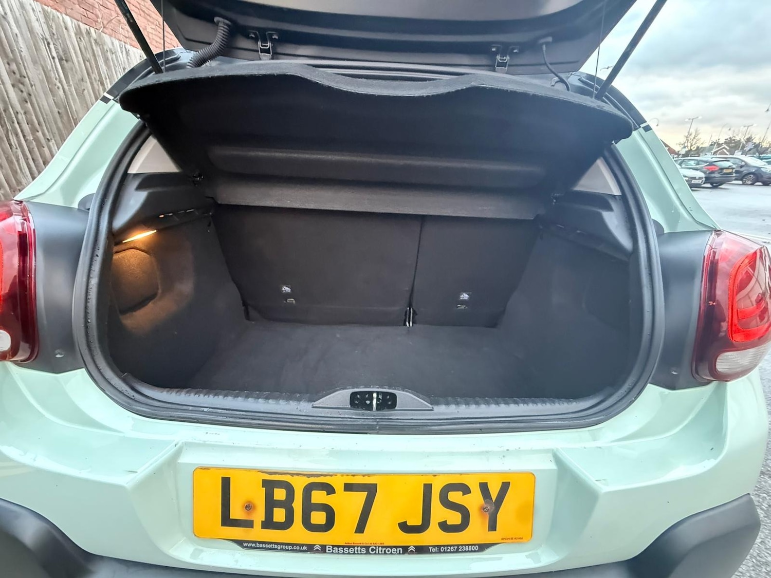 Used Citroen C3 2017 for sale - 76882067: Photo 14