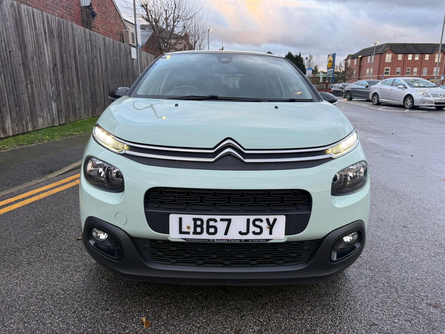Used Citroen C3 2017 for sale - 76882067: Photo 3