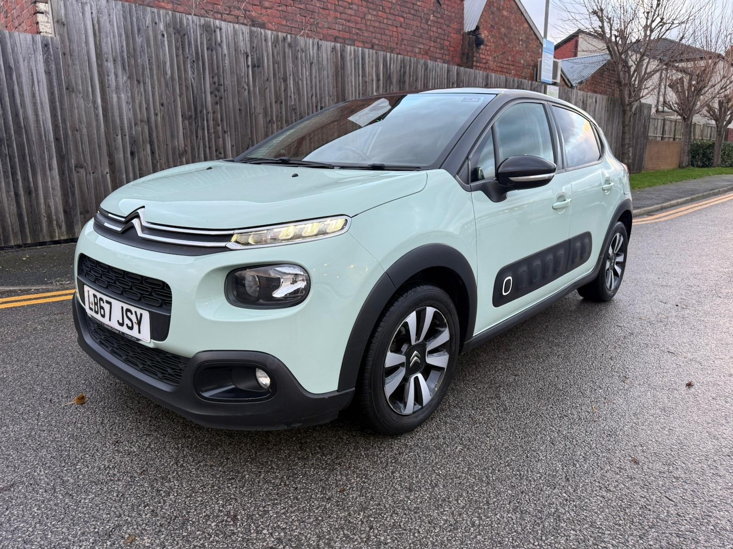 Used Citroen C3 2017 for sale - 76882067: Photo 4