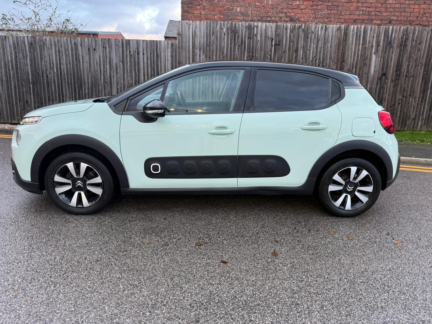 Used Citroen C3 2017 for sale - 76882067: Photo 5