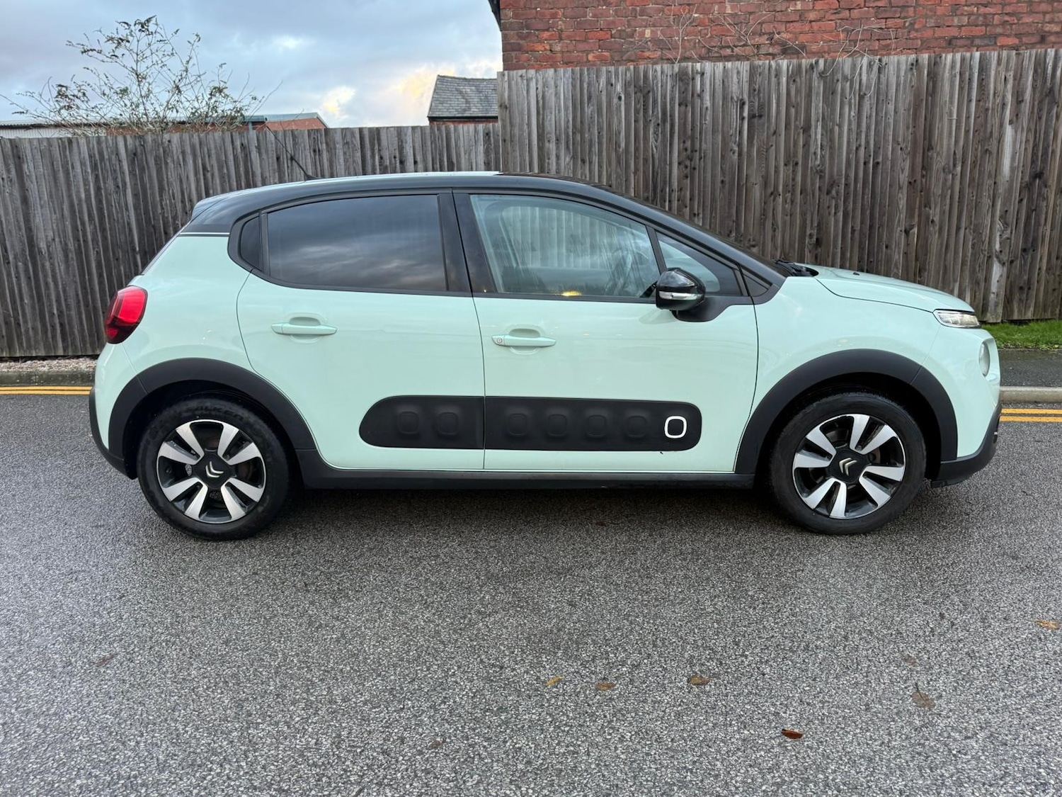 Used Citroen C3 2017 for sale - 76882067: Photo 6