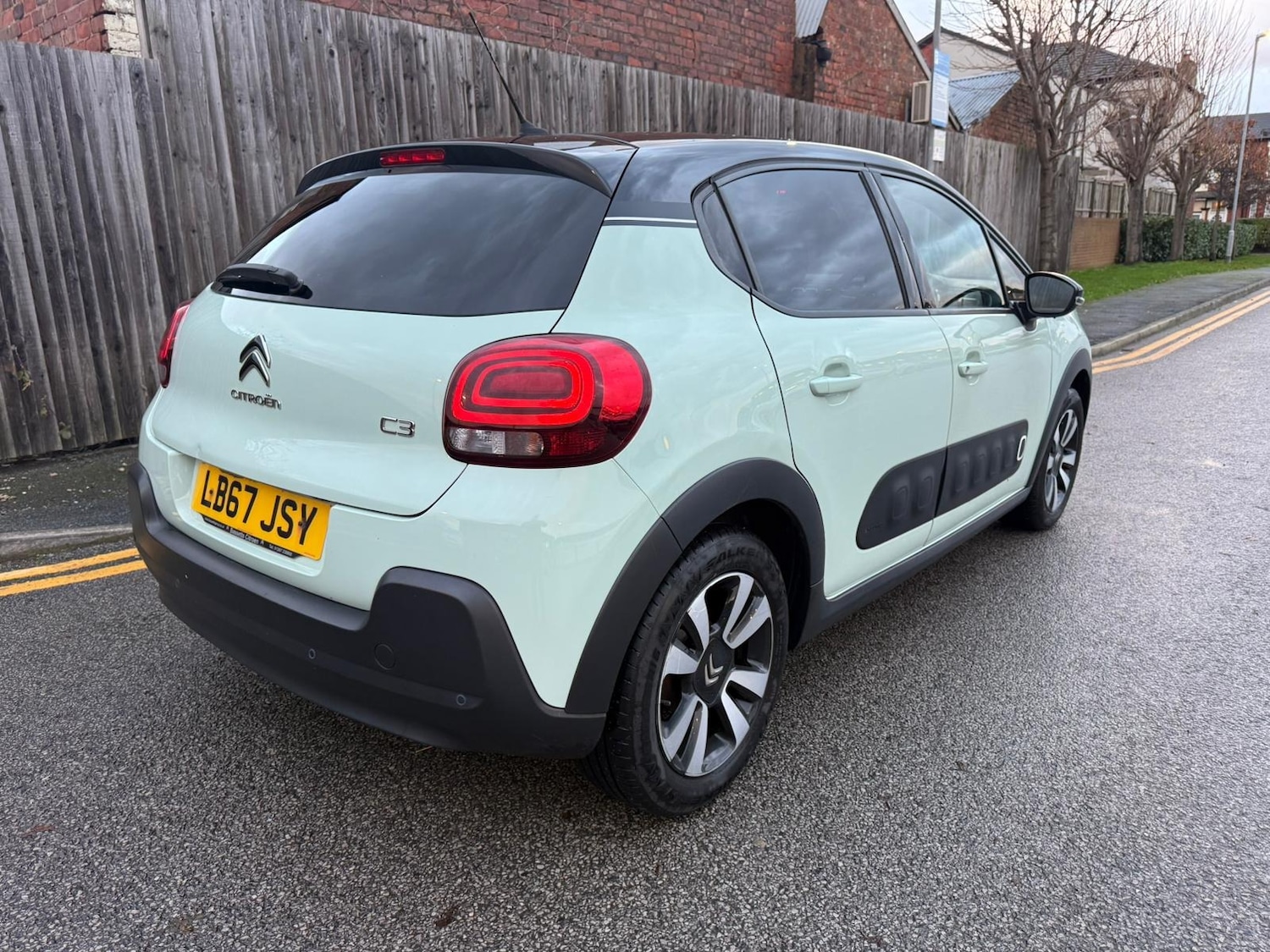 Used Citroen C3 2017 for sale - 76882067: Photo 9