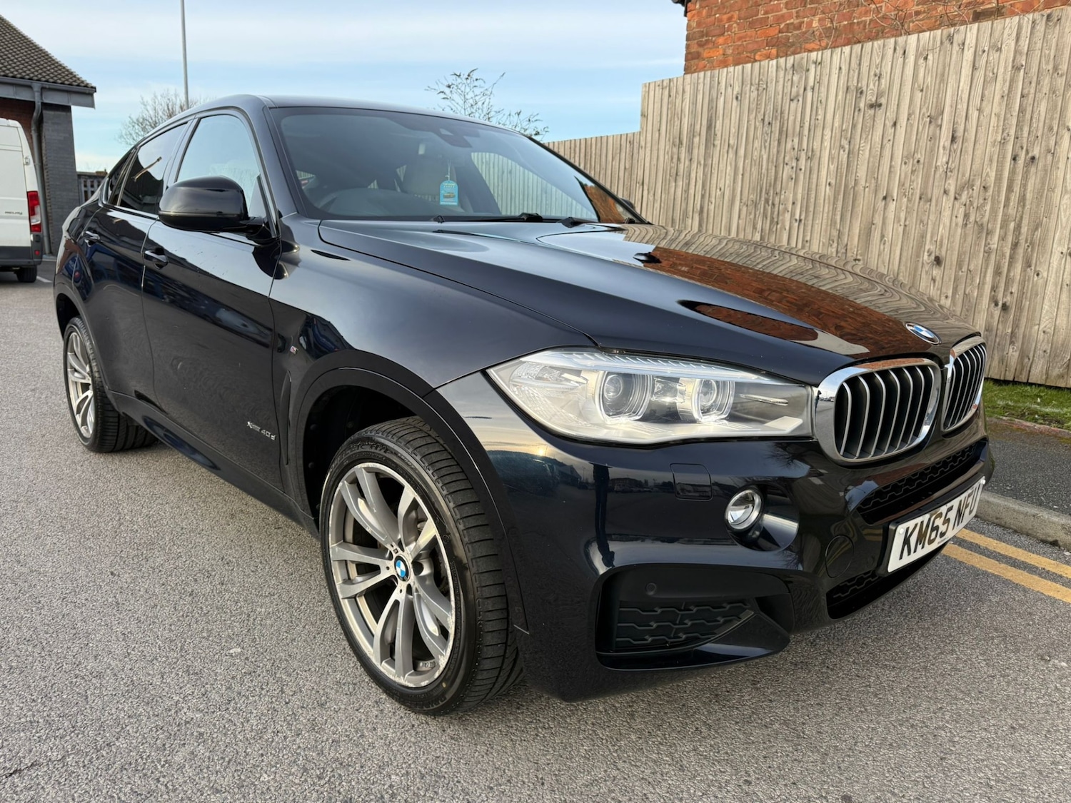 Used BMW X6 2015 for sale - 77609513: Photo 2