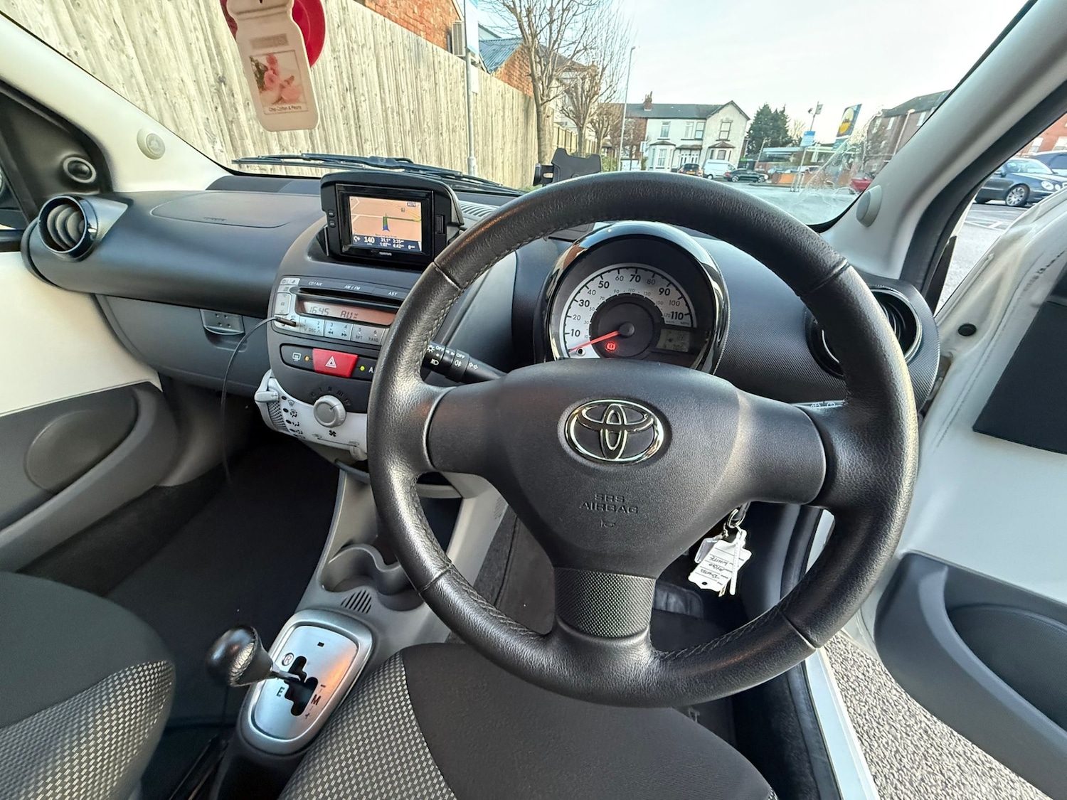 Used Toyota AYGO 2011 for sale - 77014979: Photo 11