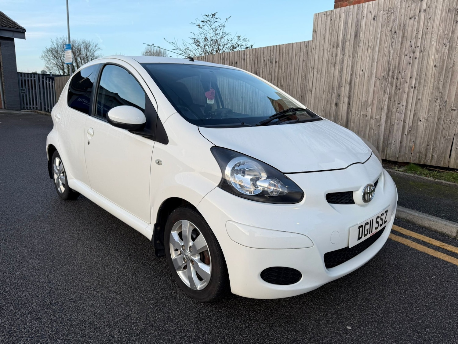 Used Toyota AYGO 2011 for sale - 77014979: Photo 2