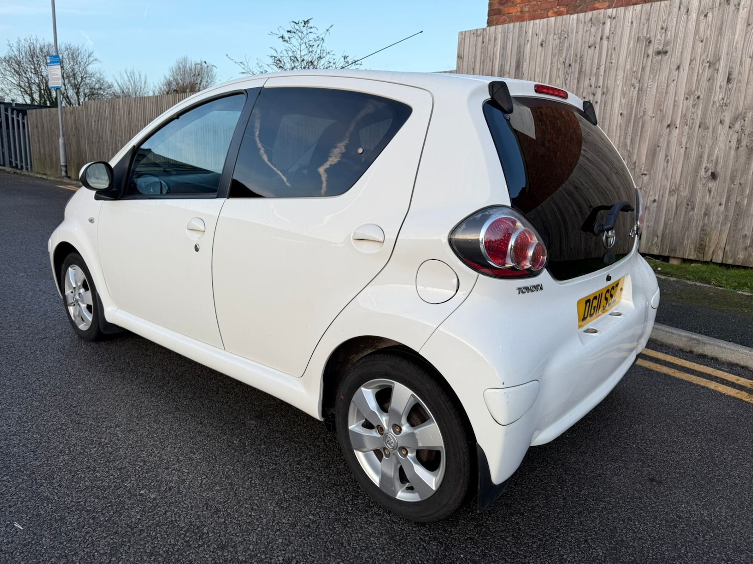 Used Toyota AYGO 2011 for sale - 77014979: Photo 9