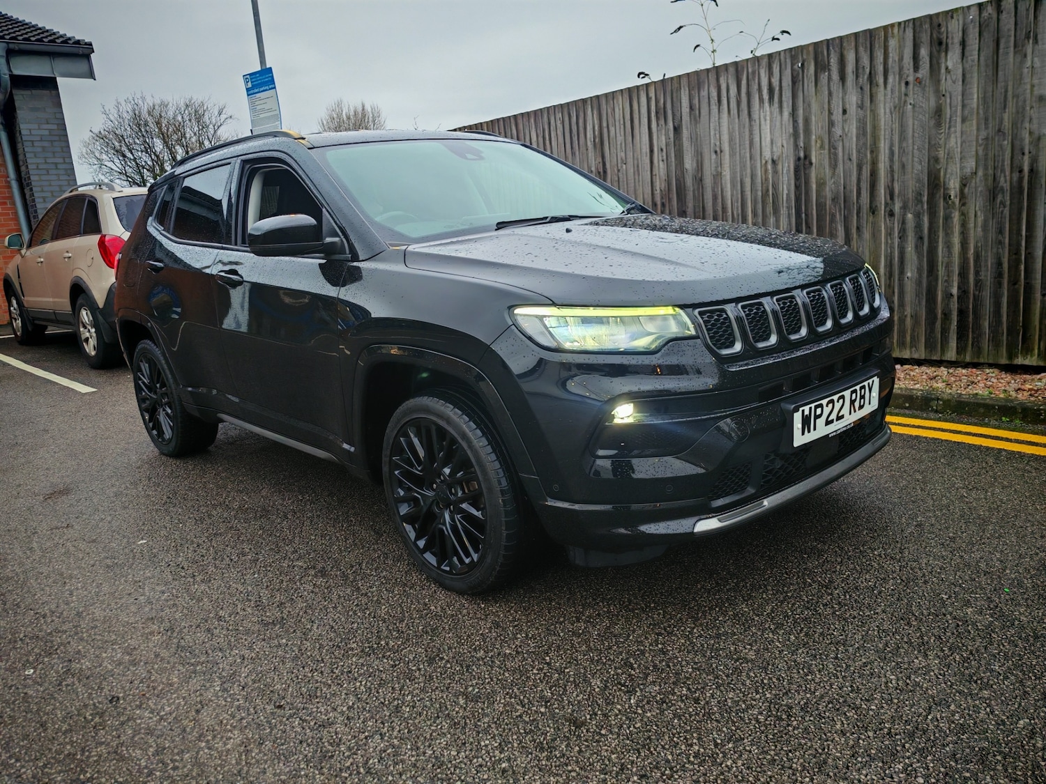 Used Jeep Compass 2022 for sale - 76987096: Photo 2