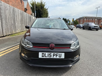 Used Volkswagen Polo 2015 for sale - 75592812: Photo