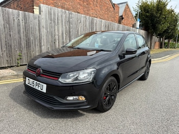 Used Volkswagen Polo 2015 for sale - 75592812: Photo
