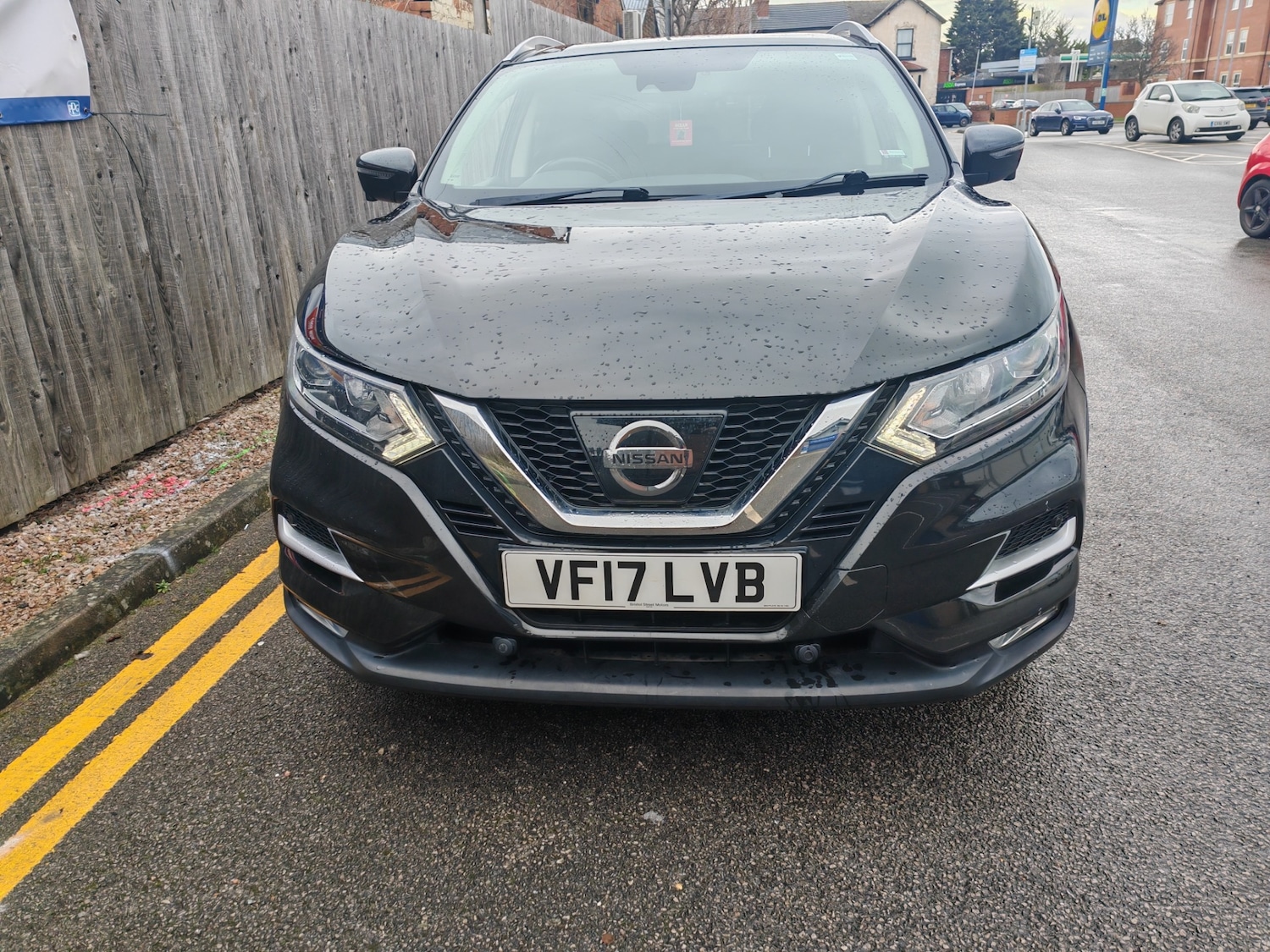 Used Nissan Qashqai 2017 for sale - 77562772: Photo 3