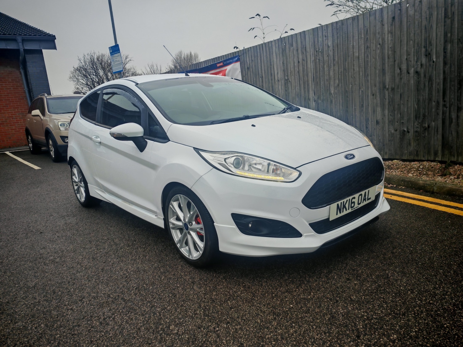 Used Ford Fiesta 2016 for sale - 77357590: Photo 2
