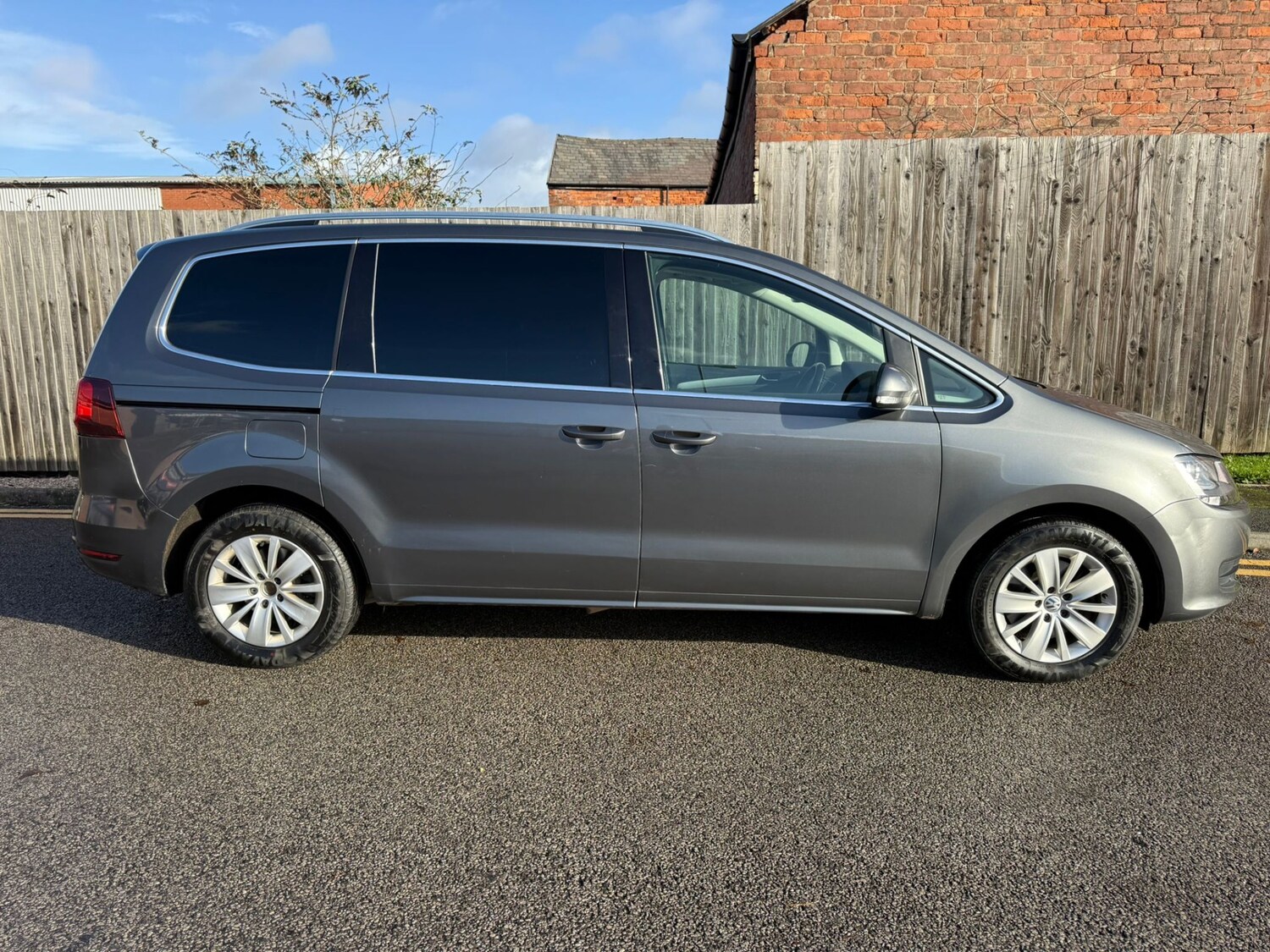 Used Volkswagen Sharan 2018 for sale - 76594511: Photo 6