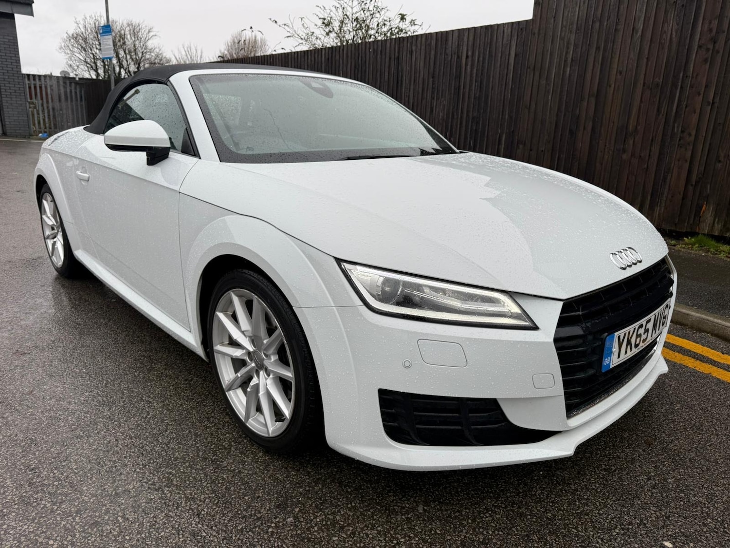Used Audi TT 2015 for sale - 76780537: Photo 2