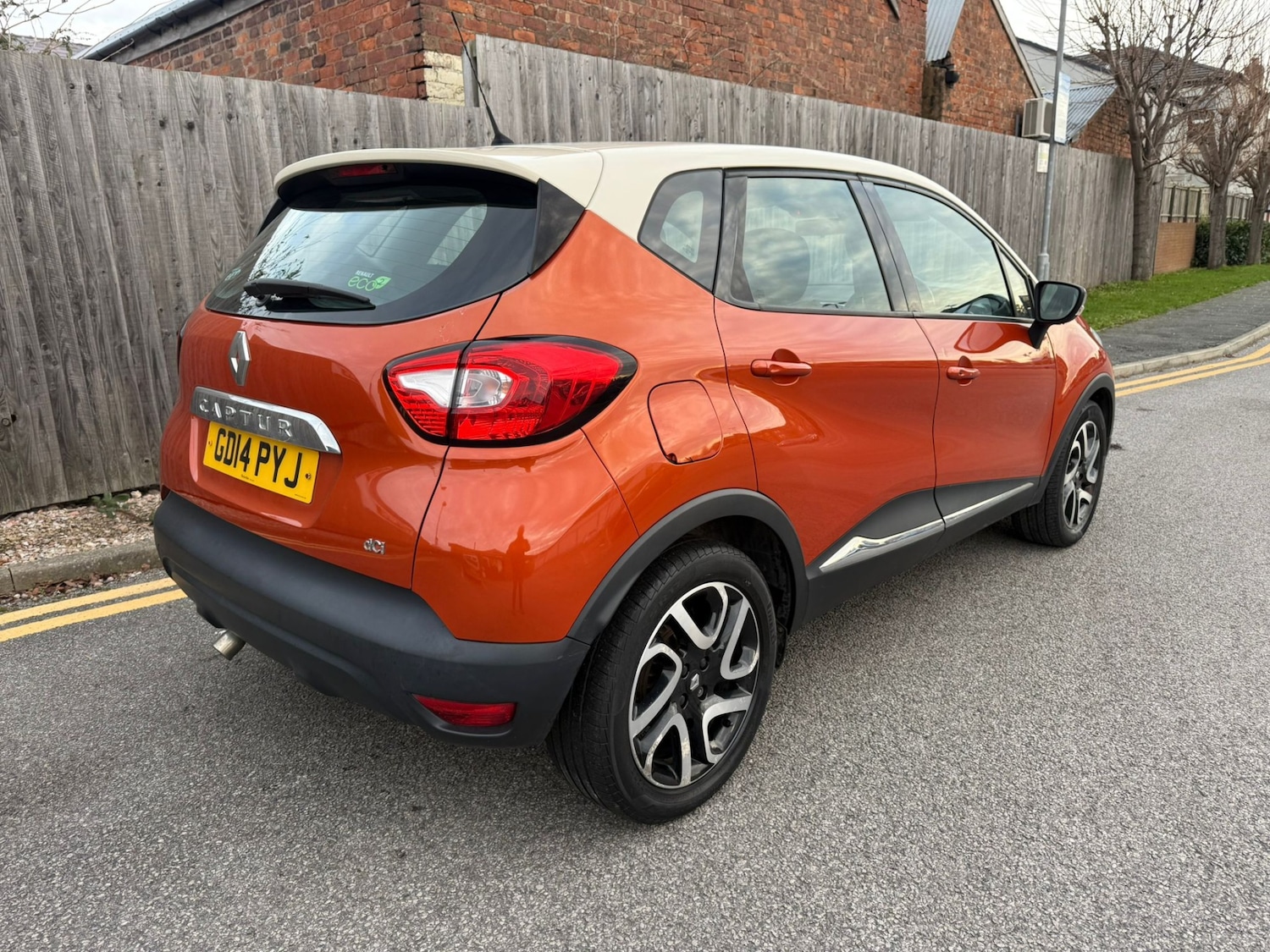 Used Renault Captur 2014 for sale - 76663171: Photo 9