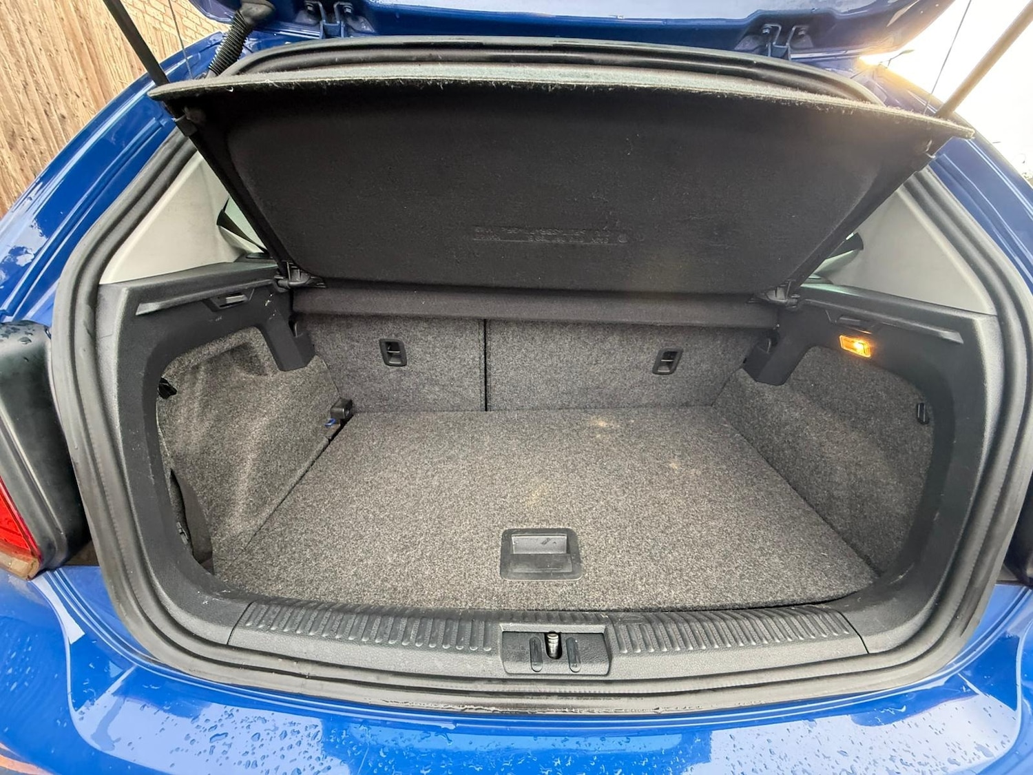 Used Volkswagen Polo 2014 for sale - 76882010: Photo 13