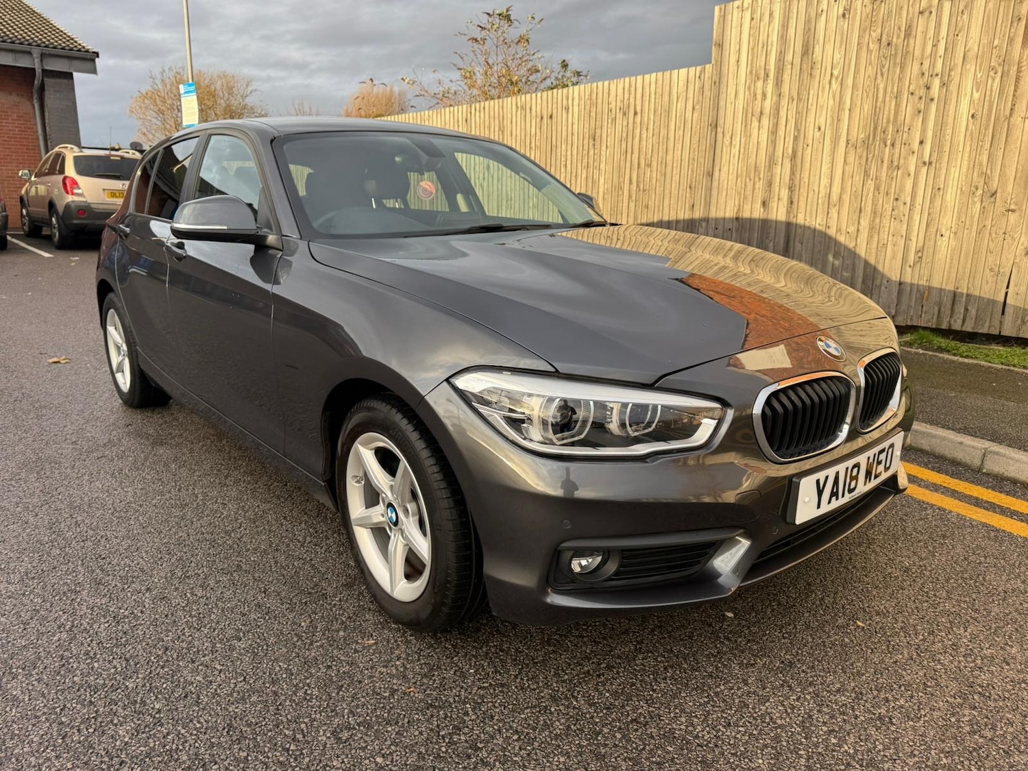Used BMW 1 Series 2018 for sale - 76452409: Photo 2