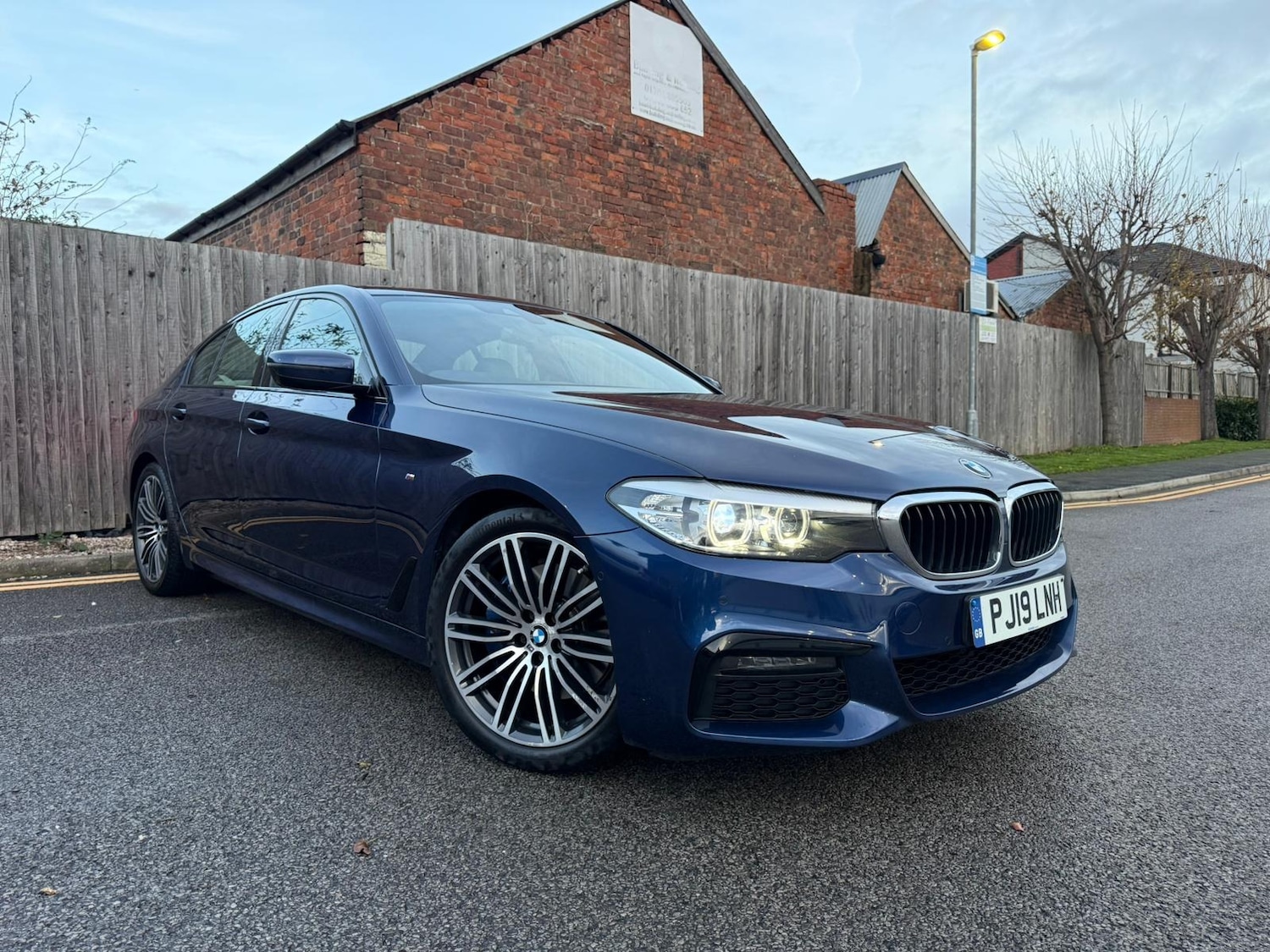 Used BMW 5 Series 2019 for sale - 76452477: Photo 1