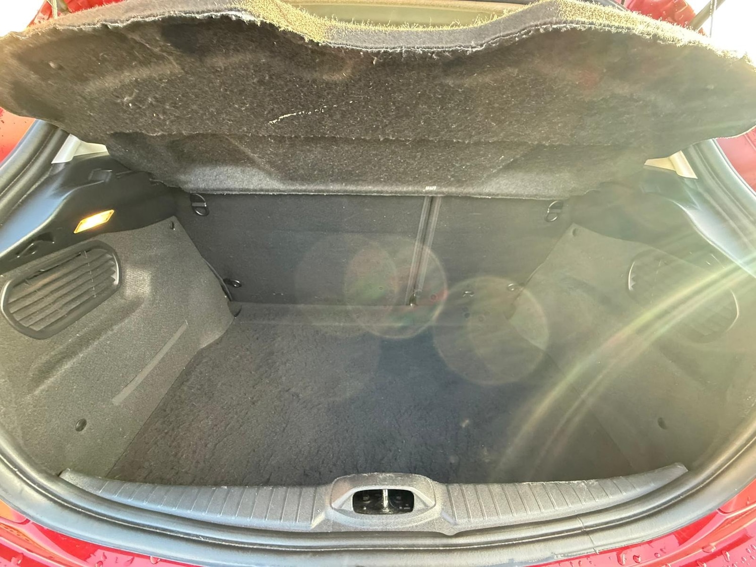 Used Peugeot 208 2015 for sale - 77186407: Photo 14