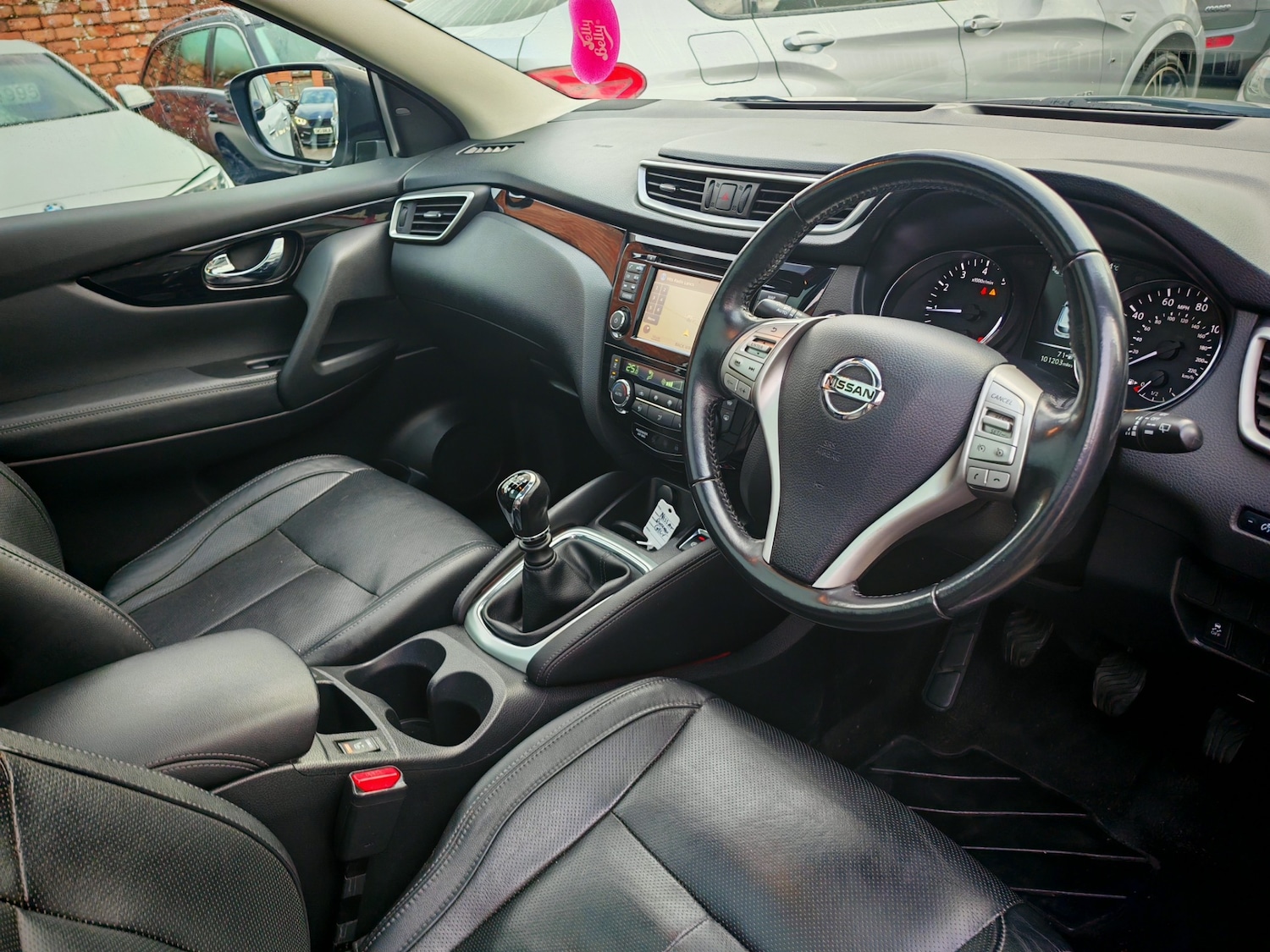 Used Nissan Qashqai 2017 for sale - 76817608: Photo 10