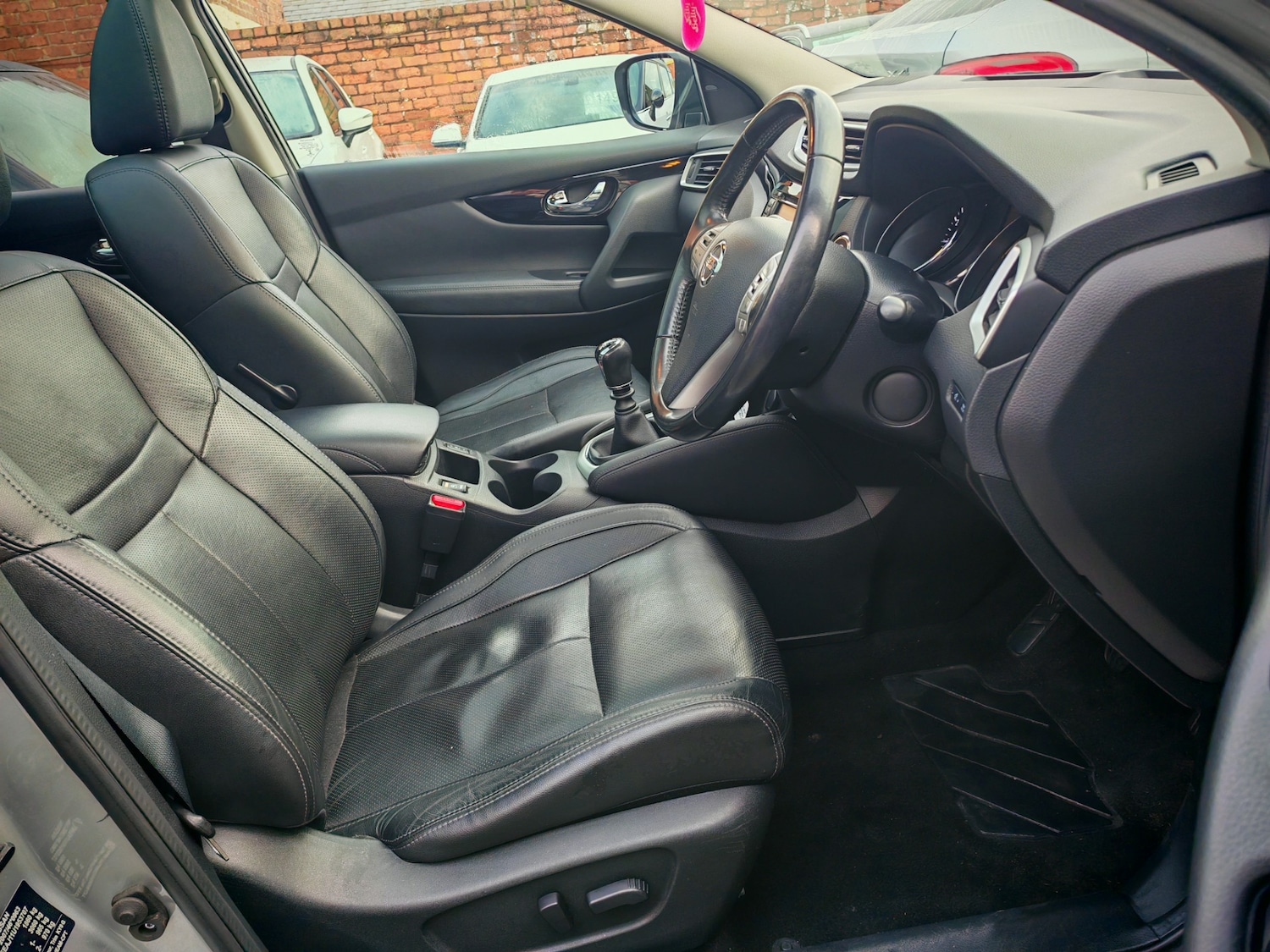 Used Nissan Qashqai 2017 for sale - 76817608: Photo 11