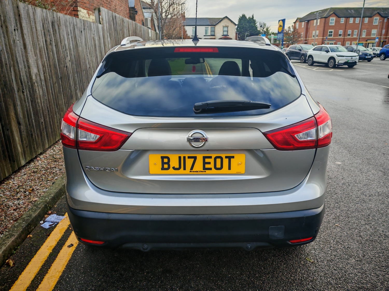Used Nissan Qashqai 2017 for sale - 76817608: Photo 8
